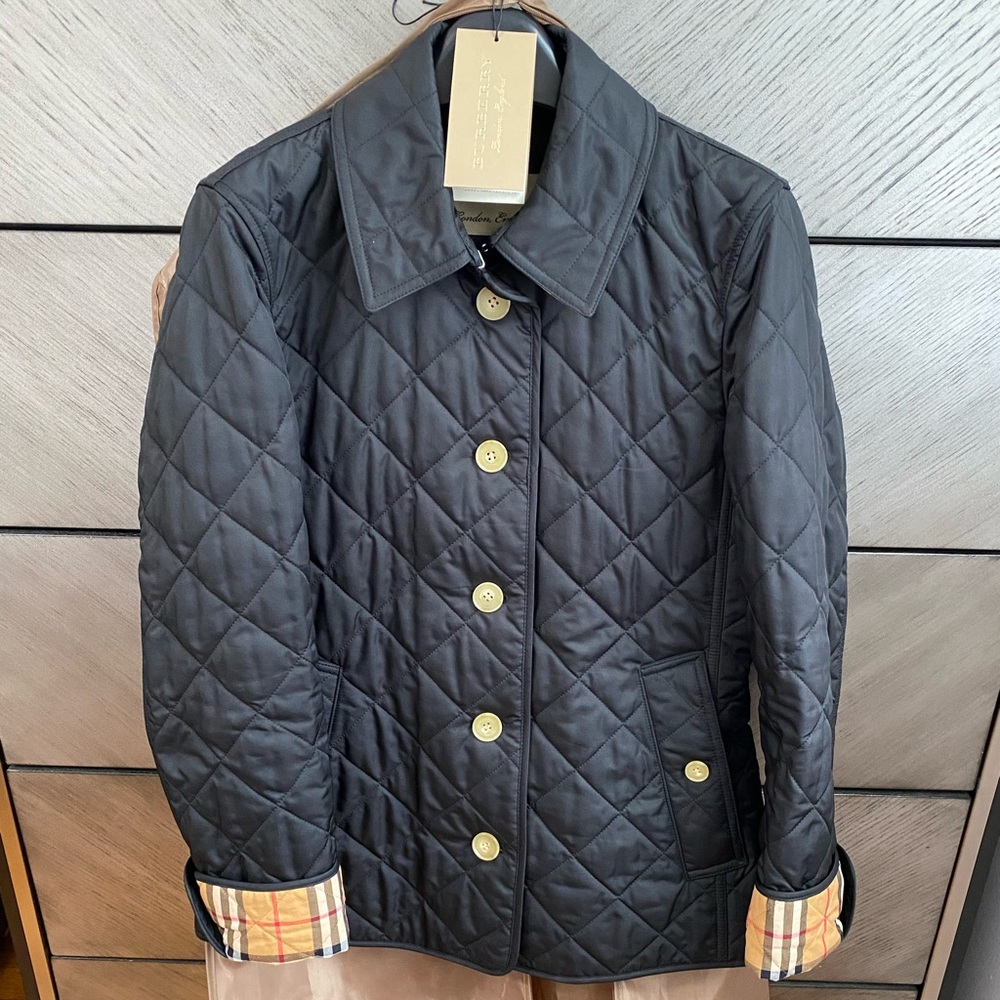 Diamond Quilted Burberry coat. Size small.